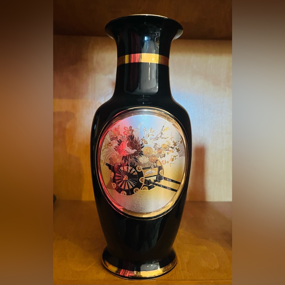 Japanese Chokin black 24k gold engraved vase flower cart scene 10” made Japan